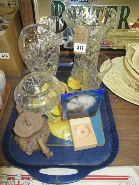 TRAY OF CUT GLASS ETC Image