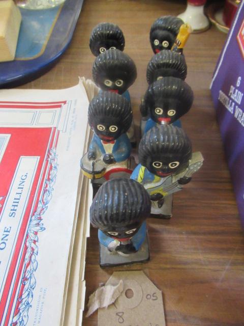 ROBERTSONS MUSICIAN FIGURES Image