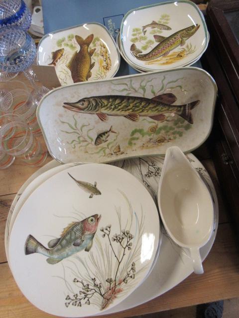 FISH SERVICE Image