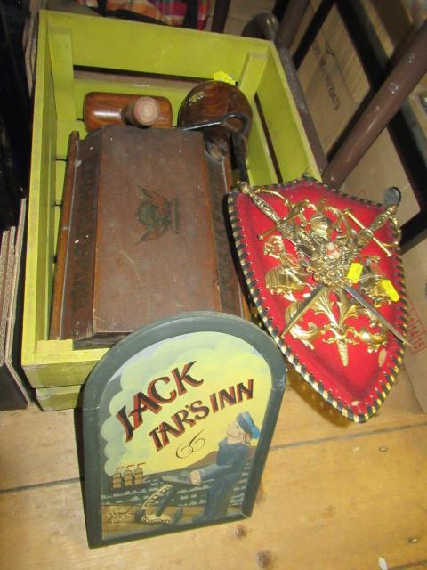 GREEN WOODEN CRATE AND CONTENTS INCLUDING GAVEL ETC Image