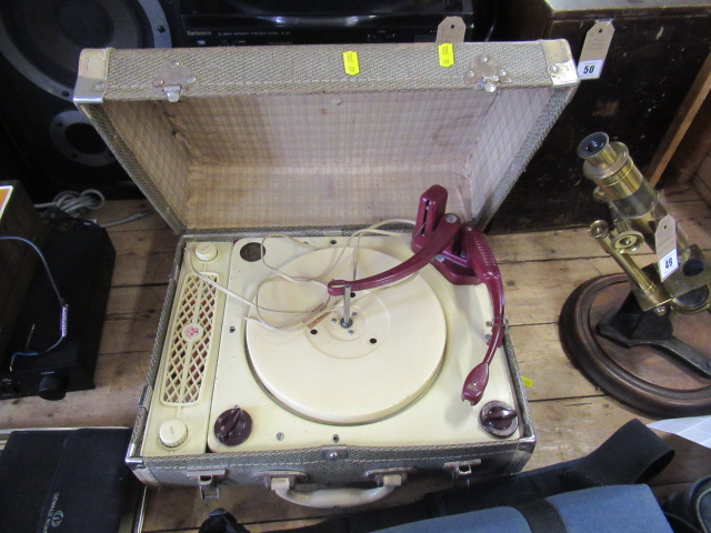 VINTAGE RECORD PLAYER Image