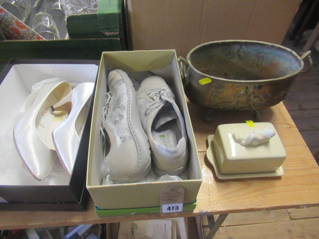 LURPAC BUTTER DISH AND METAL PLANTER AND Image