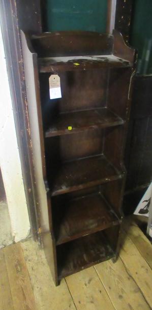 SMALL BOOKCASE Image