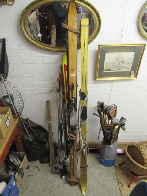 QUANTITY OF VINTAGE AND OTHER SKIS ETC Image