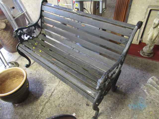 GARDEN BENCH WITH CAST IRON ENDS Image