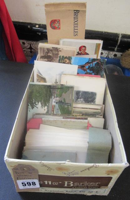 BOX OF VINTAGE POSTCARDS Image