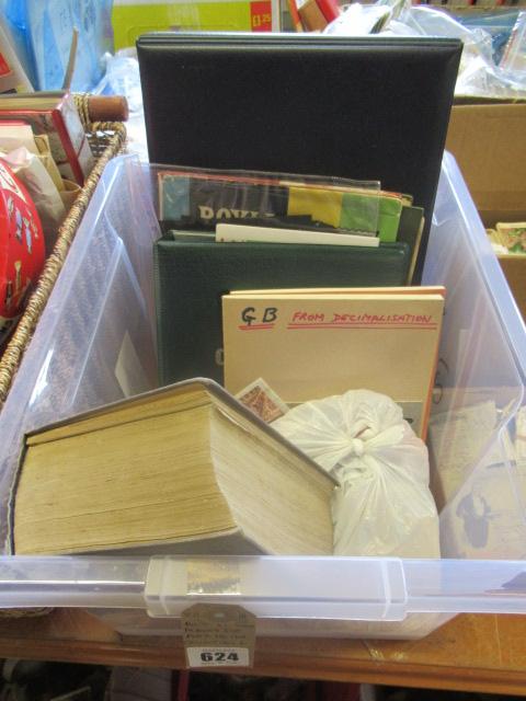 BOX OF STAMP ALBUMS INCLUDING AUTO 100 CAR COLLECTION FOLDER AND 1934 GIBBONS PRICE GUIDE Image