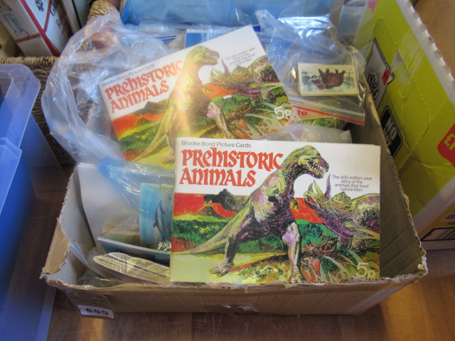 FULL BOX OF CIGARETTE CARDS Image