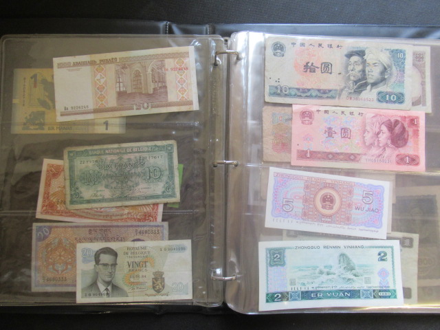 ALBUM OF BANK NOTES Image