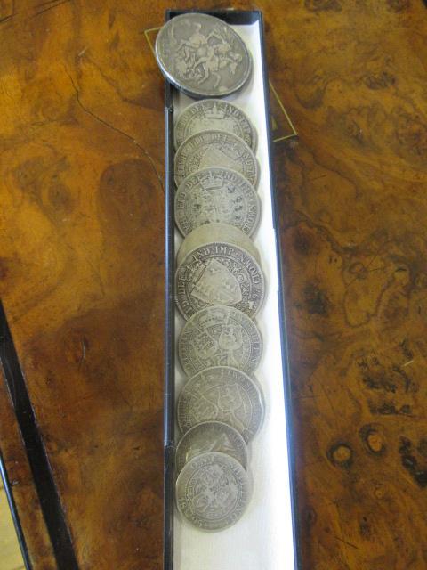 QUANTITY OF SILVER VICTORIAN COINS INCLUDING CROWNS  HALF CROWNS   FLORINS AND SHILLINGS Image