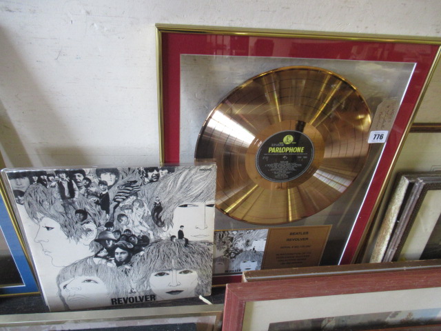 FRAMED THE BEATLES REVOLVER RECORD Image