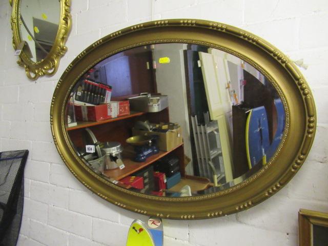 GILT FRAMED OVAL MIRROR Image