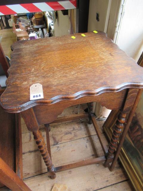 BARLEY TWIST SIDE TABLE Image