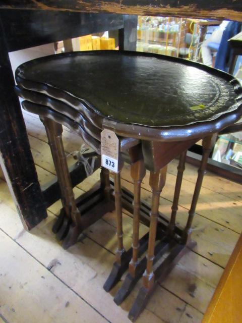 NEST OF THREE GREEN LEATHER TOPPED TABLES Image