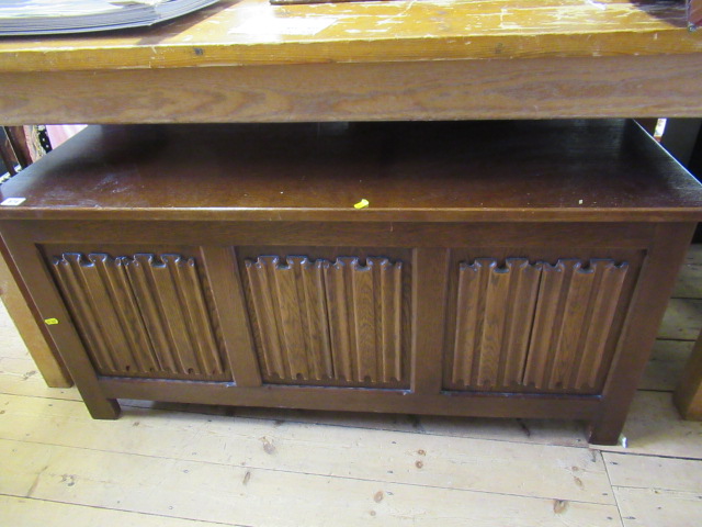 OAK BLANKET BOX Image