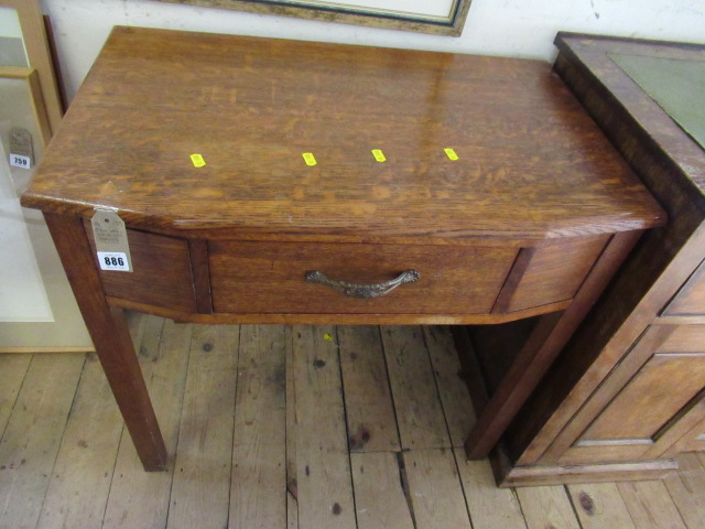 OAK HALL TABLE WITH DRAWER Image