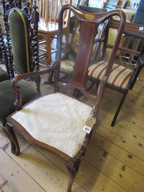 INLAID ELBOW CHAIR Image