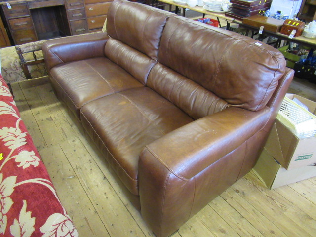 SISI ITALIA TWO SEATER LEATHER SOFA Image