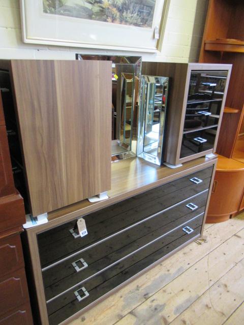 MODERN CHEST OF DRAWERS  TWO BEDSIDE CHESTS AND MIRROR Image