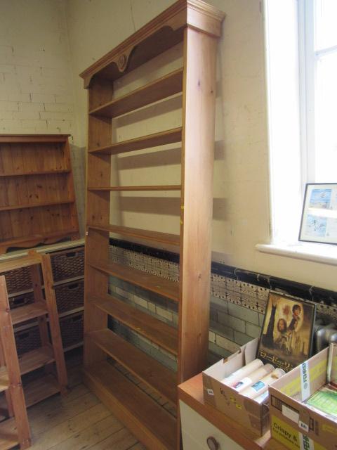 LARGE PINE BOOKSHELVES Image