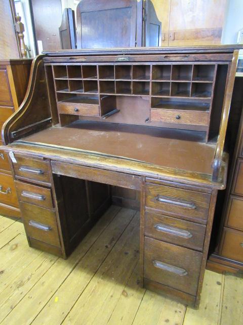 ROLL TOP DESK Image