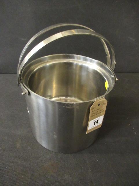 ARNE JACOBSEN ICE BUCKET Image