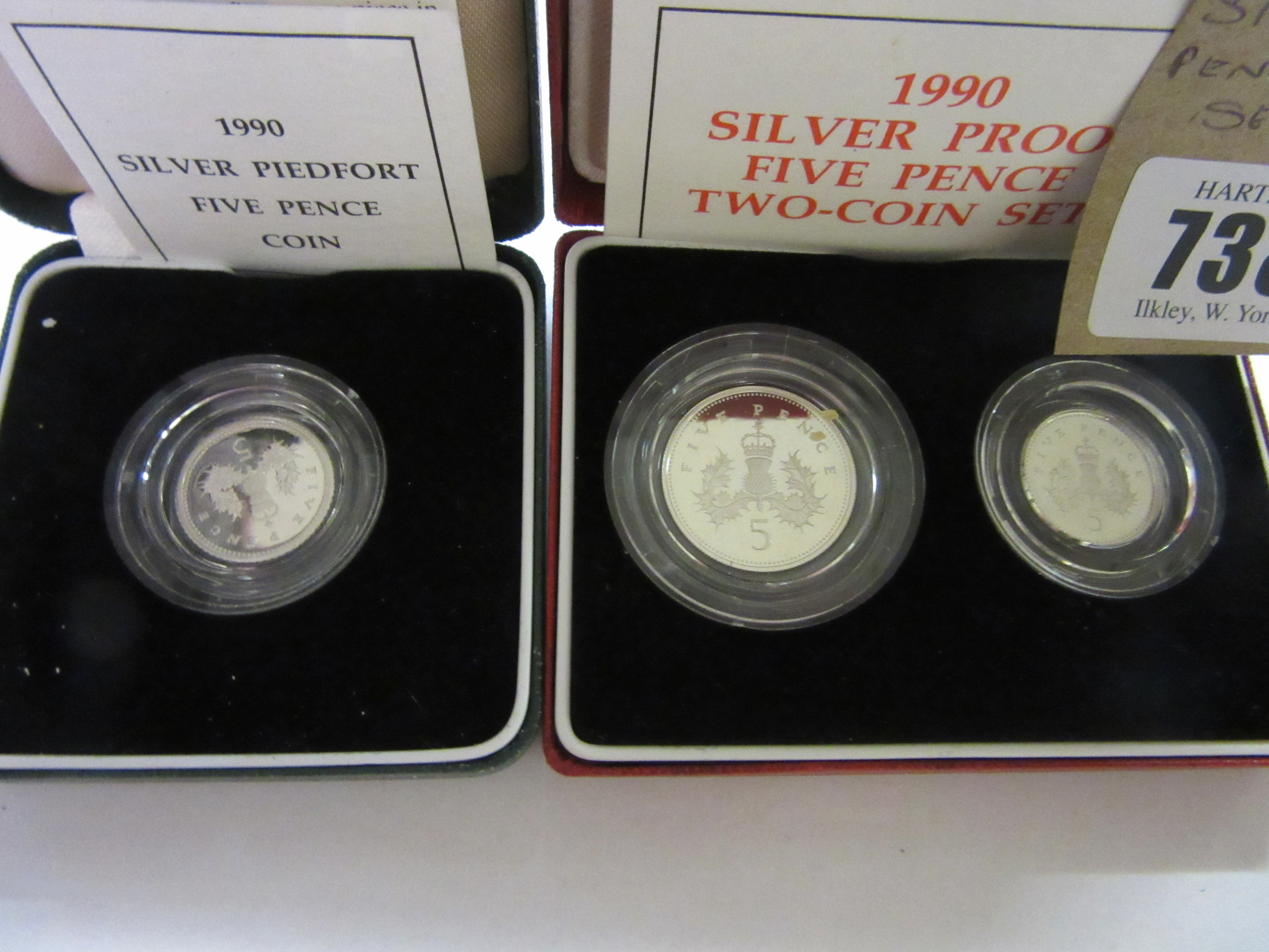 Gb 1990 silver five pence coin sets | Hartleys Auctioneers & Valuers