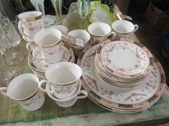 OLDE ENGLAND QUEEN'S TEASET Image