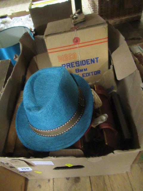 BOX OF MISCELLANEOUS INCLUDING PRESIDENT 8MM MOVIE EDITOR Image