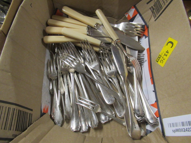 BOX OF EPNS CUTLERY Image