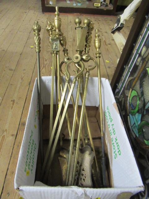 COLLECTION OF BRASS FIRE IRONS Image