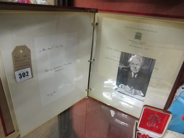 FOLDER OF POLITICIANS AUTOGRAPHS INCLUDING HAROLD WILSON, HAROLD MACMILLAN AND ENOCH POWELL Image