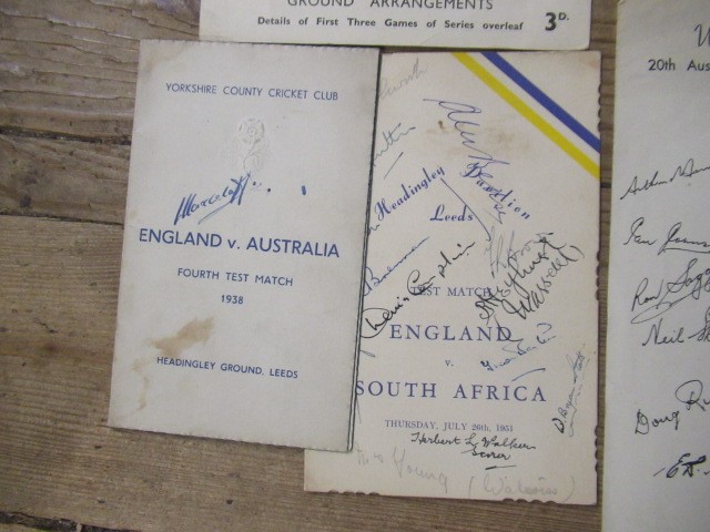 SOUTH AFRICAN TOUR 1951 HEADINGLEY MULTI-SIGNED MENU CARD WITH OTHER 1940S CRICKET PROGRAMMES Image
