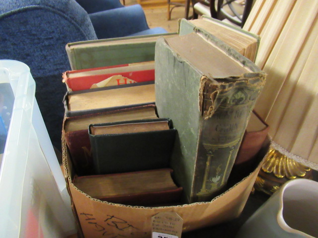 BOX OF BOOKS INCLUDING JOHN ABERCROMBIE GARDENERS JOURNAL 1825 Image