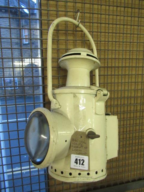 WHITE RAILWAY LAMP Image