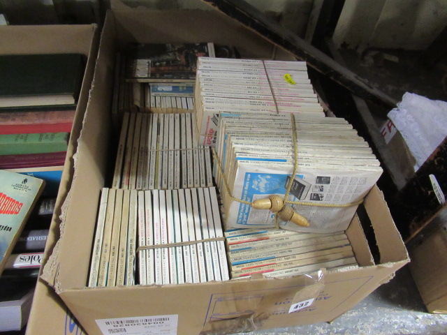 LARGE BOX OF ANALOGUE SCIENCE FICTION MAGAZINES Image
