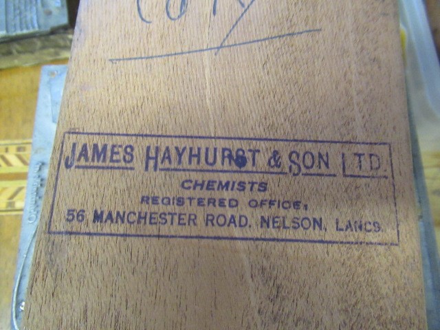 BOX OF BUTTONS AND SEWING ITEMS AND A BASKET OF PRINTING BLOCKS ETC Image