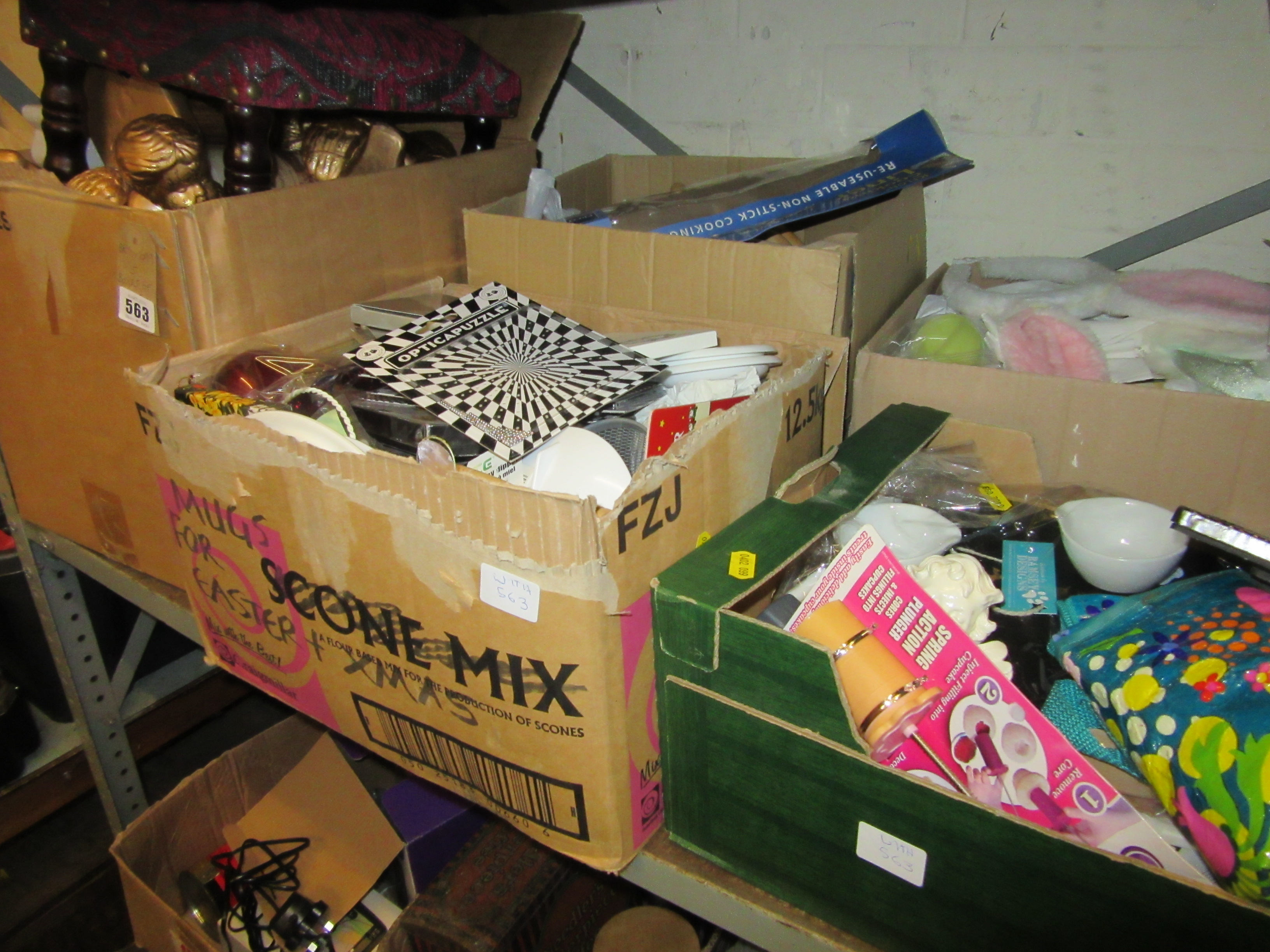 FIVE BOXES OF MISCELLANEOUS INCLUDING EASTER ITEMS Image