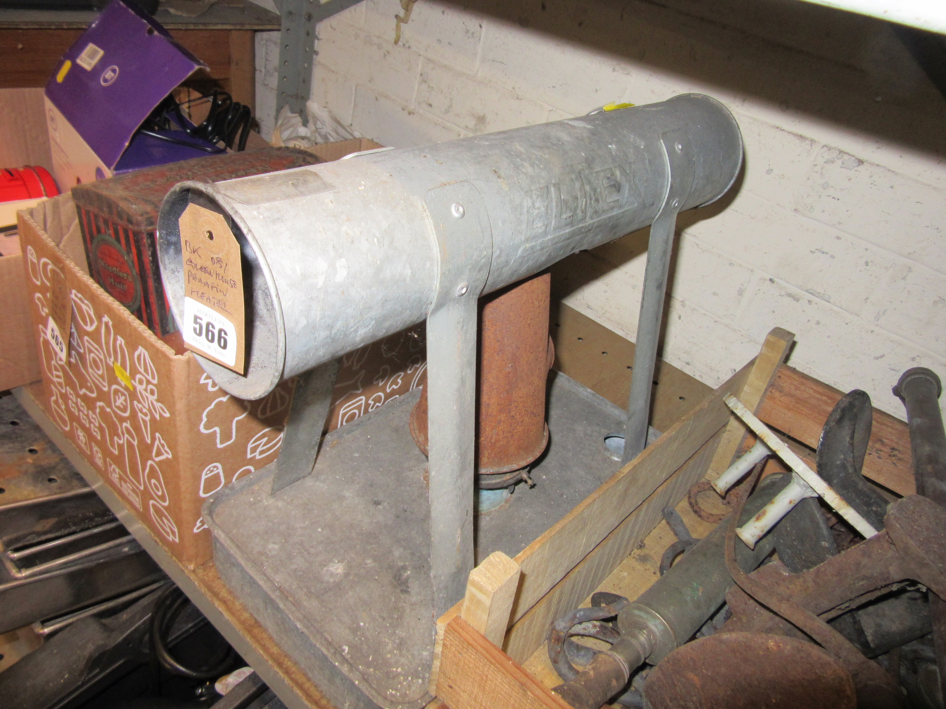 GREENHOUSE PARAFFIN HEATER Image