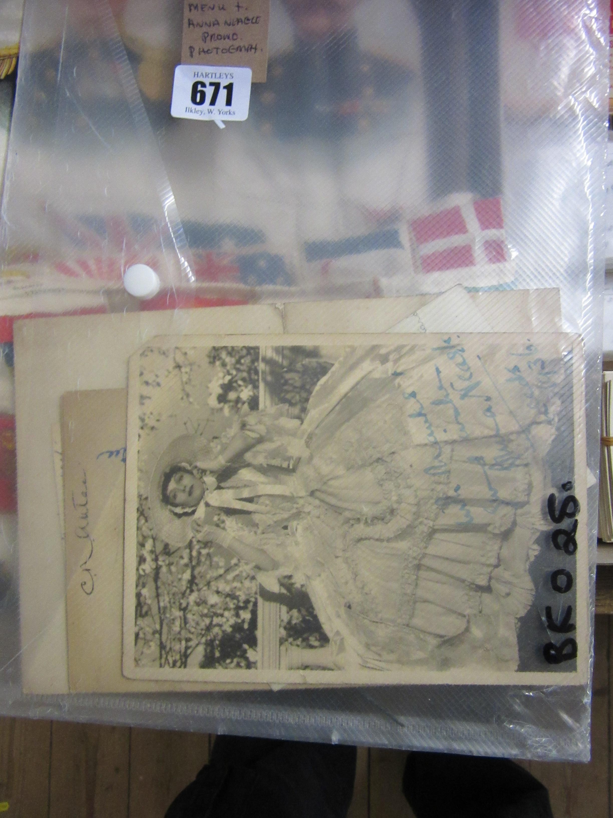 CLEMENT AND VIOLET ATTLEE SIGNED MENU WITH ANNA NEAGLE PROMO PHOTOGRAPH Image