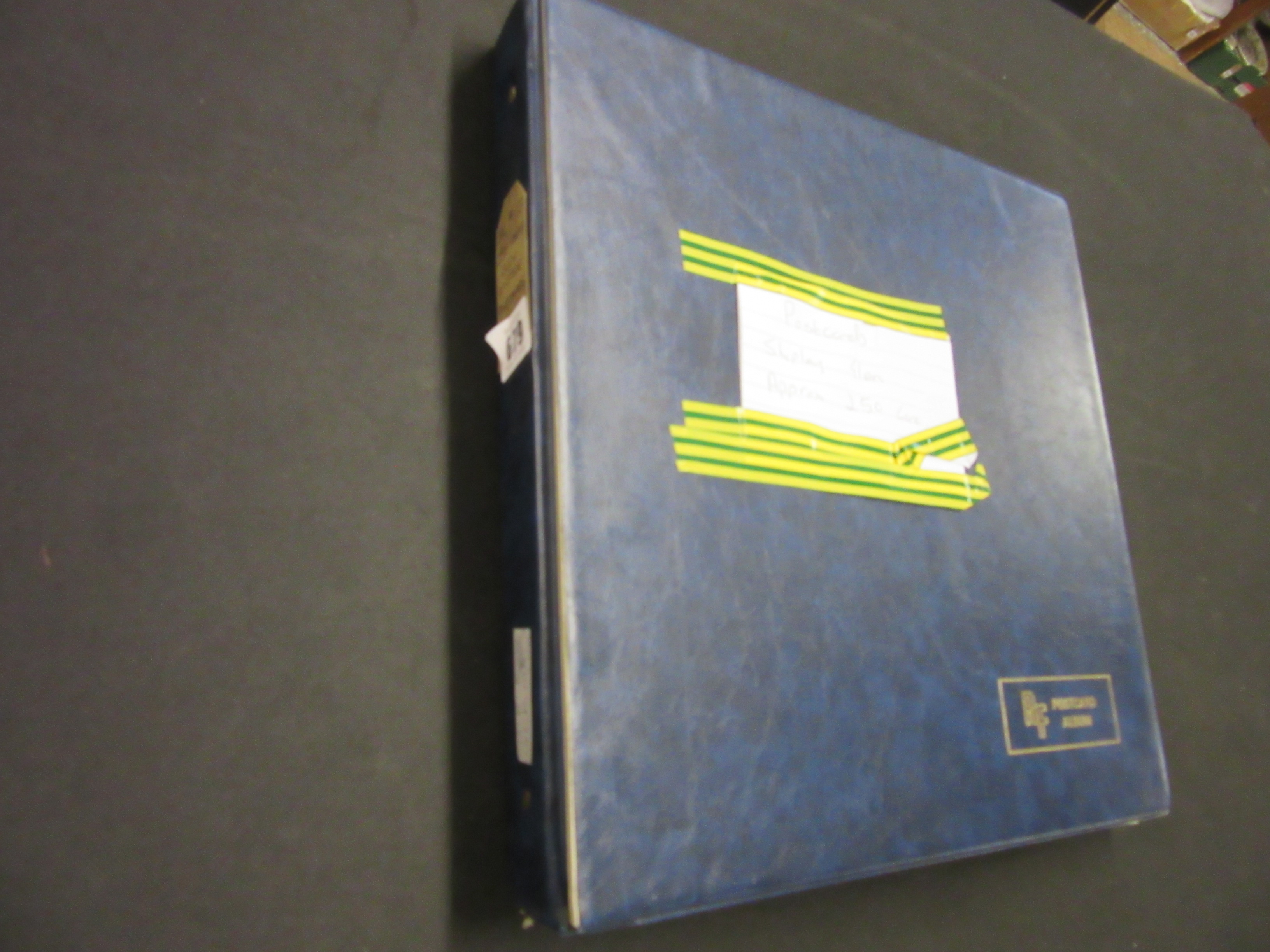 APPROX 250 SHIPLEY GLEN VINTAGE POSTCARDS Image