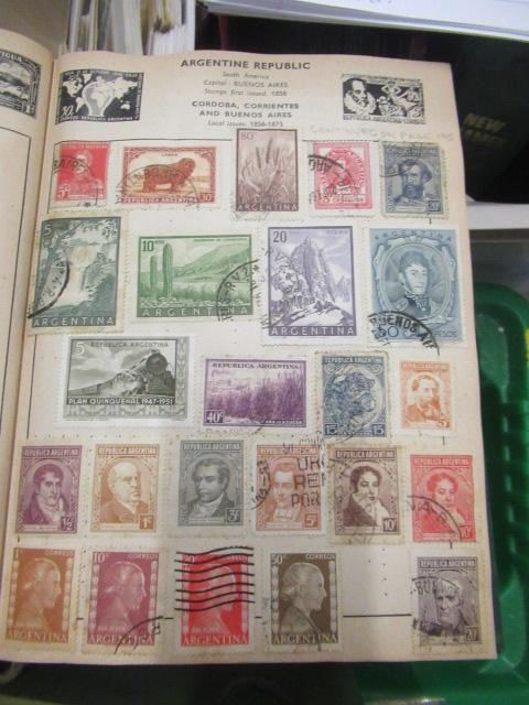 BOX OF STAMPS INCLUDING PENNY BLACK AND STAMP BOOKLETS Image