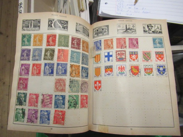 BOX OF STAMPS INCLUDING PENNY BLACK AND STAMP BOOKLETS Image