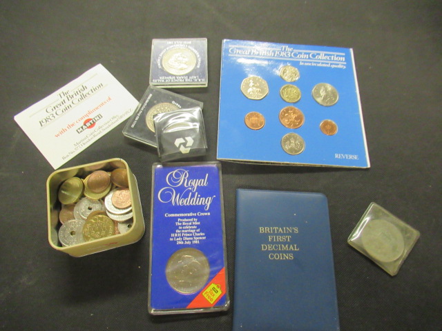 QUANTITY OF UK AND DANISH COINS Image