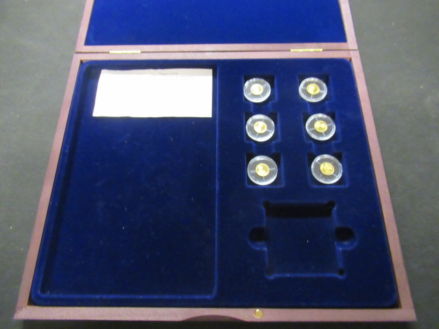 14 CT GOLD 2017 REGENCY OF ERII SIX COIN SET - 3G TOTAL Image