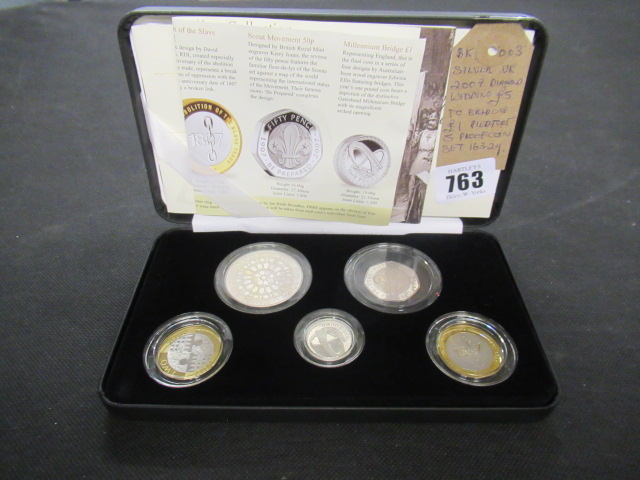 SILVER UK 2007 DIAMOND WEDDING FIVE POUND TO BRIDGES PIEDFORT FIVE PROOF COIN SET - 163.2G Image