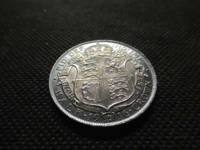 SILVER 1916 HALF CROWN Image