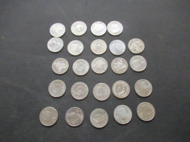 TWENTY FOUR UK FIVE POUND COINS Image