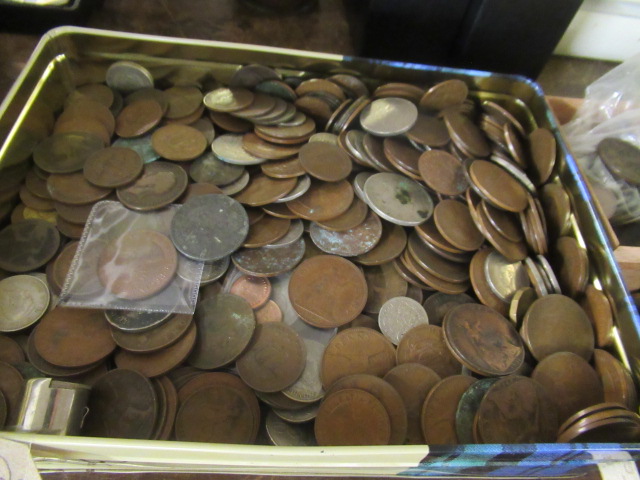 HEAVY TIN OF GB COPPER AND NICKEL COINS Image