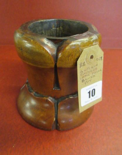ANTIQUE CHINESE LOTUS FLOWER BRUSH POT Image